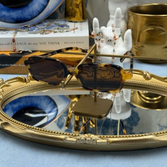 🆕 MIU MIU 🧿 NWOT Miu Regard Rectangular Sunglasses, Tortoiseshell, Beige Lens - Picture 15 of 16